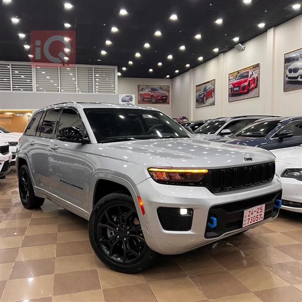 جيب جراند شيروكي 2023 للبيع في العراق - اربيل